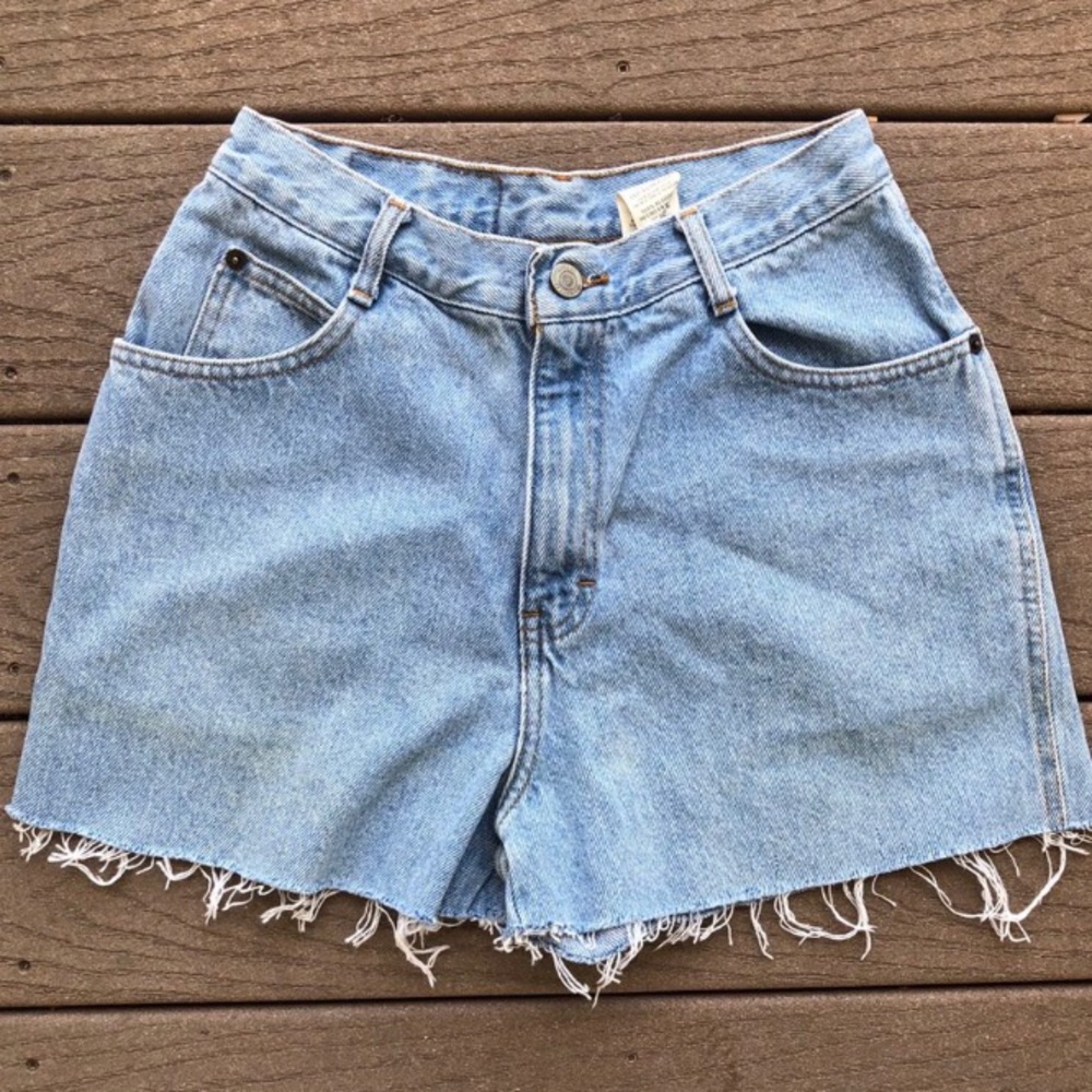 Vintage Cutoff Mom Shorts
